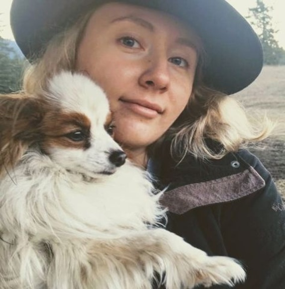 Meet your Posher, Kayla - Picture 1 of 1